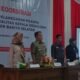 Pj Bupati Barito Selatan, H. Deddy Winarwan, bersama jajaran Bawaslu dan pejabat lainnya mengikuti rapat koordinasi di Aula Bappeda Buntok. (foto: DINAMIKA KALTENG/akhmad madani)