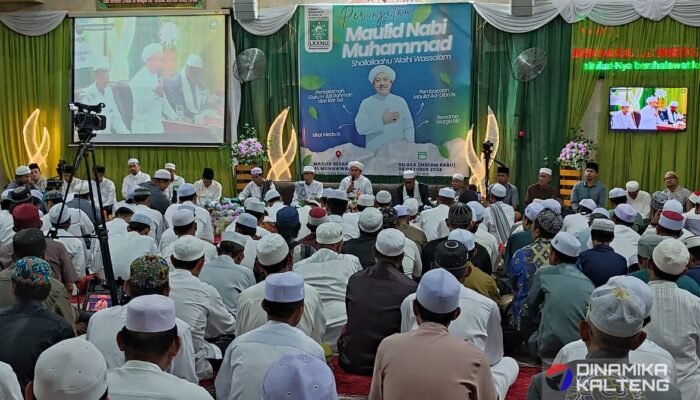 Maulid Nabi di Barito Selatan Berlangsung Meriah, Ribuan Jamaah Padati Masjid Al Munawarah