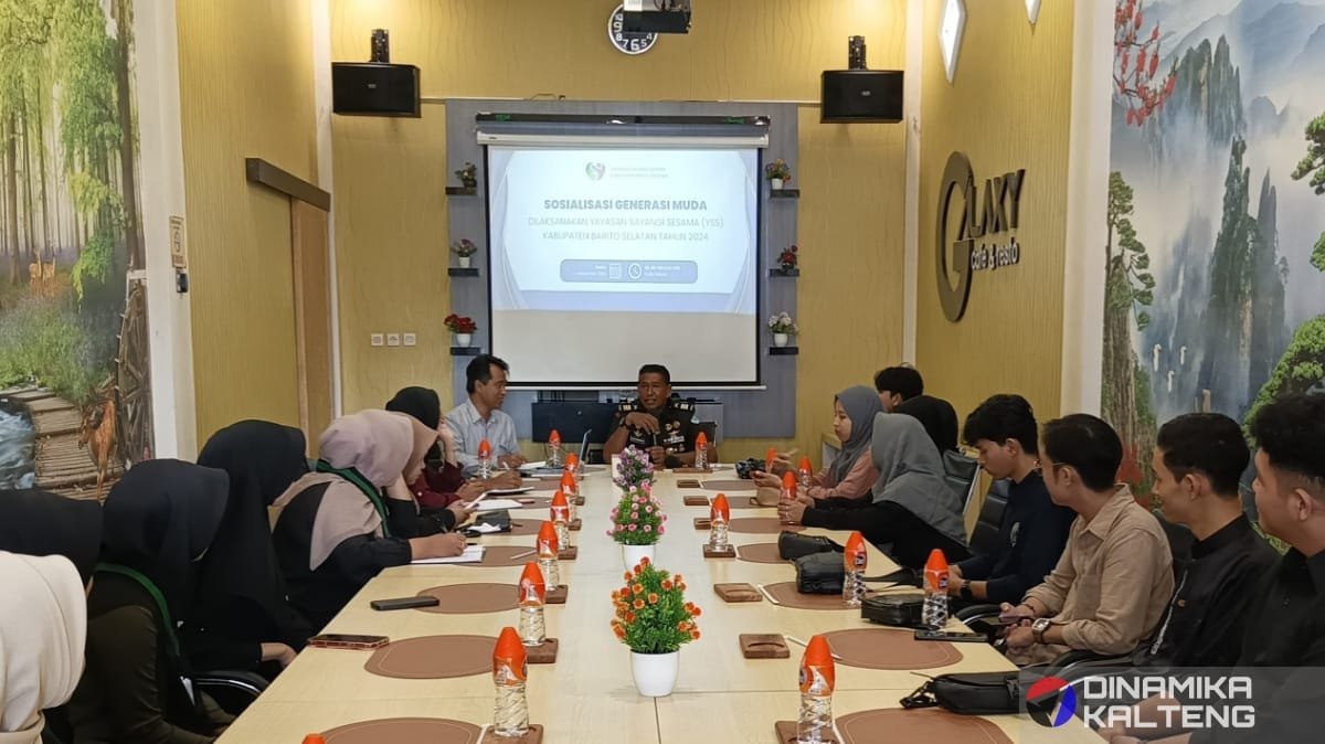 Suasana sosialisasi pembinaan generasi muda yang digelar oleh Yayasan Sayangi Sesama (YSS) Barito Selatan di Galaxy Cafe (foto:DINAMIKA KALTENG/akhmadmadani)