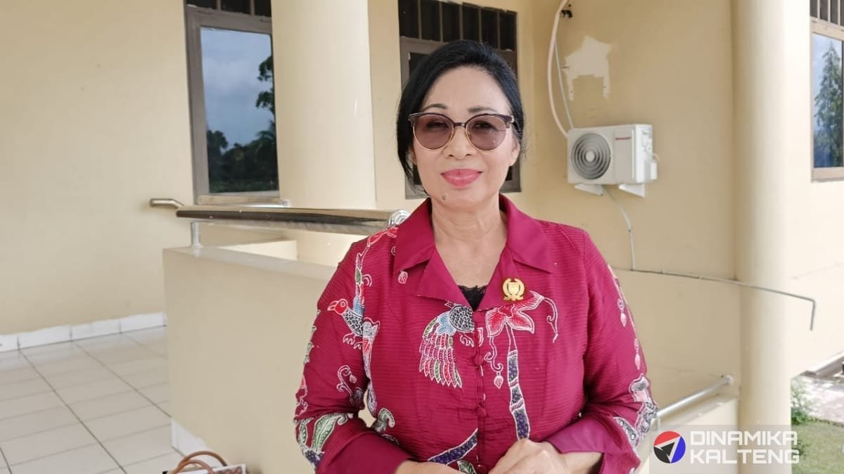 Ketua Komisi II DPRD Barito Selatan, Hj Yangsi Hartini (foto: DINAMIKA KALTENG/mas)