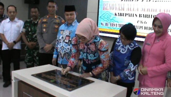 Ketua TP PKK Barsel Resmikan Aula Sekretariat TP PKK yang Telah Direnovasi