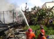 Kebakaran Hebat Landa Buntok, Dua Rumah Warga Hangus Terbakar
