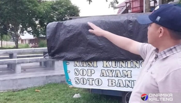 Pj Bupati Barsel Tinjau Pembangunan Fasilitas Publik di Bundaran Sababilah