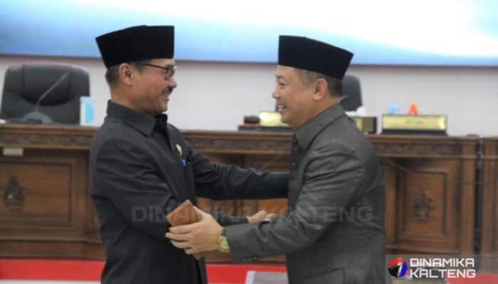 DPRD Barsel Umumkan Penetapan Calon Bupati dan Wakil Bupati Terpilih 2024