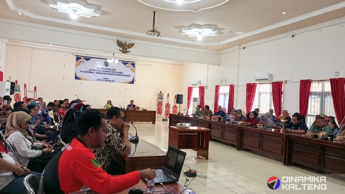 Suasana sosialisasi sistem kerja ASN yang digelar oleh Pemkab Barito Selatan di Aula Kantor Bapperida (foto: DINAMIKA KALTENG/dok)