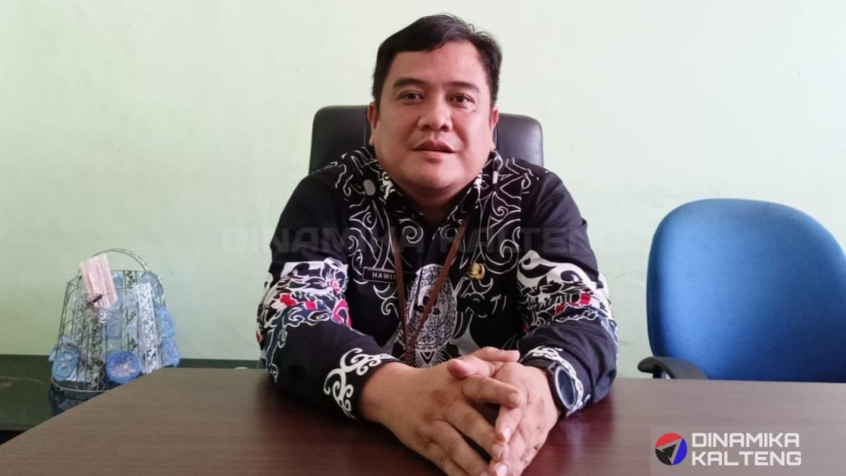 Kepala Bidang Bina Jasa Konstruksi Dinas PUPR Barito Selatan, Hawinu ST. Eng (foto: DINAMIKA KALTENG/mas)