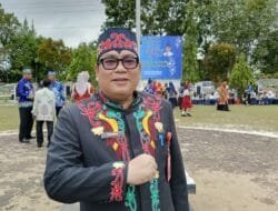 Disdik Barsel Peringati Hardiknas 2025 dan Beri Penghargaan kepada Guru Berprestasi