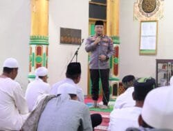 Kapolres Barsel Gelar “Jum’at Curhat” di Masjid Agung Baiturrahman Buntok