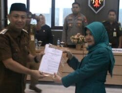 Bupati Barsel Lantik Pengurus TP PKK, Dorong Peran Strategis Keluarga dalam Pembangunan