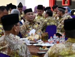 Bupati Barsel Hadiri Upacara Puncak Harjad ke-73 HSU di Amuntai
