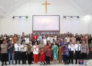 Kapolres Barsel Ibadah Minggu dan Bersilaturahmi di GPdI Bethany Buntok