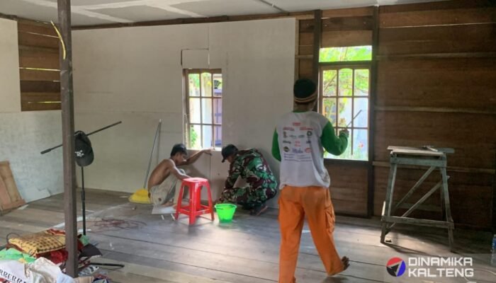 Peduli Tempat Ibadah, Satgas TMMD Ke-124 Kodim 1012/Buntok Rehab Mushola