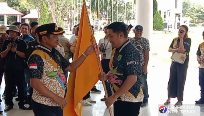 Wakil Bupati Barsel Resmi Lepas Kontingen FBIM ke Palangka Raya