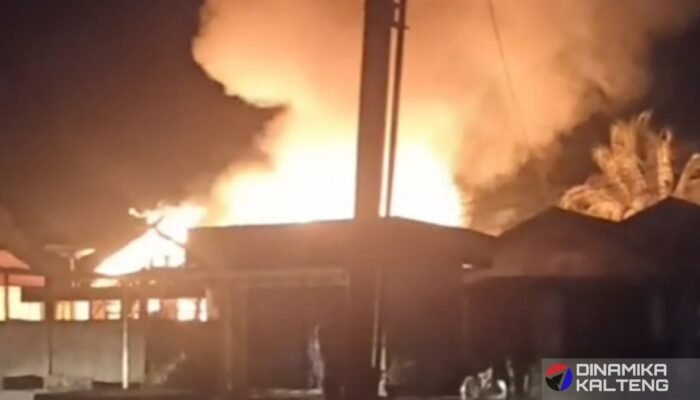 Rumah Mantan Wakil Bupati Barsel Terbakar, Kerugian Capai Ratusan Juta Rupiah