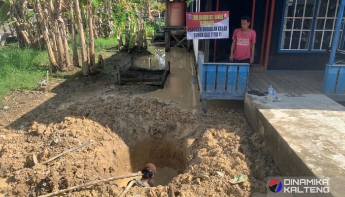 Warga Desa Talio Sambut Gembira Sumur Galian Satgas TMMD untuk Air Bersih