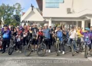 Sambut Tahun Baru Islam, Bupati Barsel Gowes Bareng Warga di Buntok