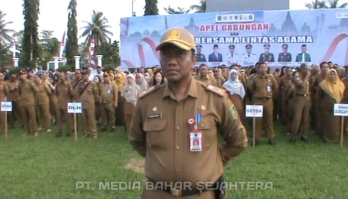 Kepala BPKAD Barsel Komandan Apel Gabungan Dan Doa Lintas Agama