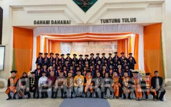 Asisten III Setda Barsel: Lulusan STIE DD Supaya Jadi Penggerak Pembangunan Daerah