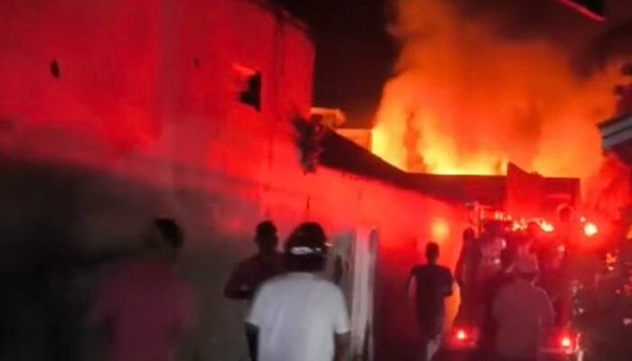 Dua Barak dan Satu Rumah Hangus Terbakar di Buntok, Kerugian Capai Ratusan Juta