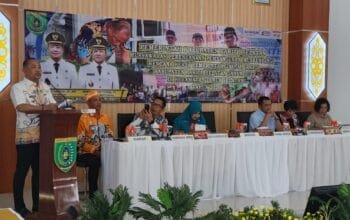 Bupati Barsel Minta Pejabat Kurangi Perjalanan Dinas