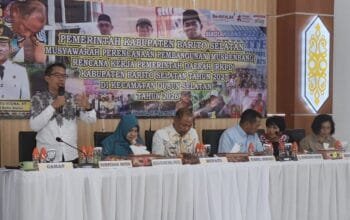 Sejumlah Anggota DPRD Kabupaten Barito Selatan menghadiri kegiatan Musrenbang.‎