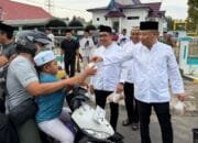 Ketua TP PKK, Bupati, Wakil Ketua DPRD dan Forkopimda Barito Selatan Bagikan Takjil