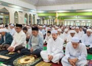 Wabup Barito Selatan Khristianto Yudha, Sholat Idul Fitri Bersama Ribuan Jamaah, di Masjid Agung Baiturrahman Buntok