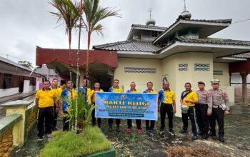 Menyambut Hari Bhayangkara ke-80, Polres Barito Selatan dan Polsek Jajaran Gelar Bakti Religi Bersihkan Tempat Ibadah