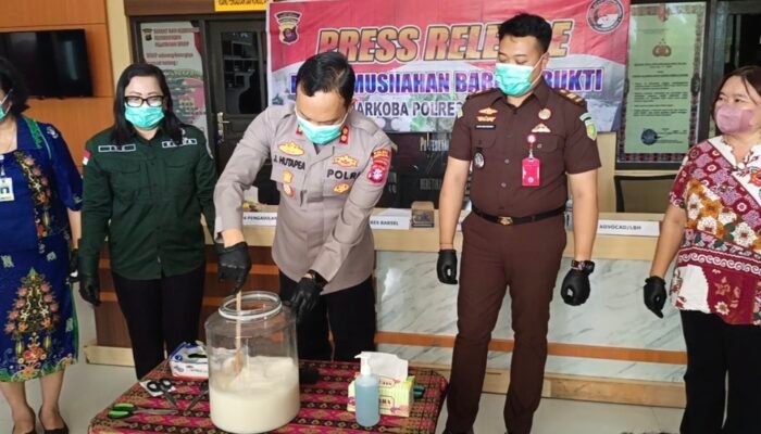 Polres Barito Selatan Musnahkan 105,69 Gram Sabu, Dua Pengedar Ditangkap dalam Operasi Mei 2026