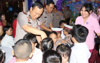 Kapolres Barito Selatan Lepas 31 Peserta Didik TK Kemala Bhayangkari Cabang 16 Buntok