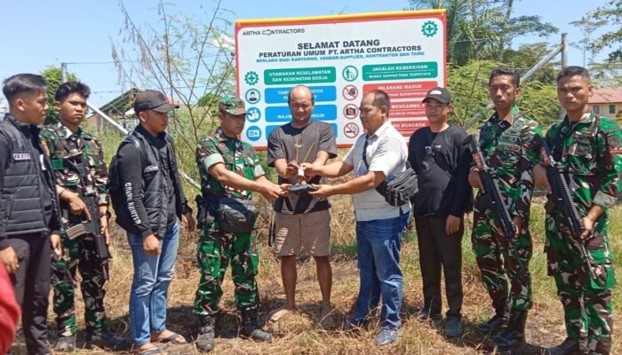 Kodim 1012/Buntok Amankan Dua Terduga Pencuri Aset Perusahaan Sitaan Satgas PKH, Satu Paket Diduga Sabu Turut Disita