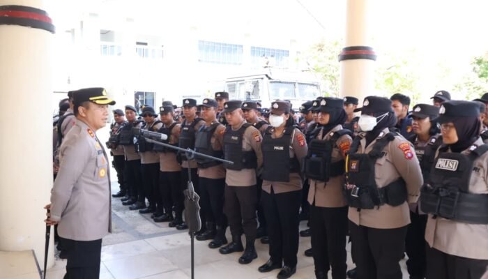 Amankan Aksi Damai di Kantor DPRD, Polres Barito Selatan Kedepankan Pendekatan Humanis