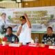 Wabup Barsel Kembali Salurkan Bantuan Cadangan Pangan, Warga Tetei Lanan dan Bantai Bambure Jadi Sasaran