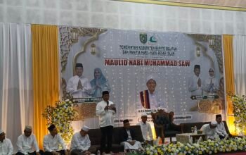 Hadiri Maulid Nabi di Masjid Agung Baiturrahman: Wakil Bupati Ajak Warga Teladani Akhlak Rasulullah dan Rawat Persatuan