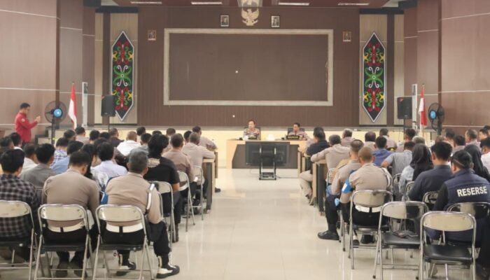Anev Karhutla, Kapolres Barsel Tekankan Sinergi dan Keselamatan Personel
