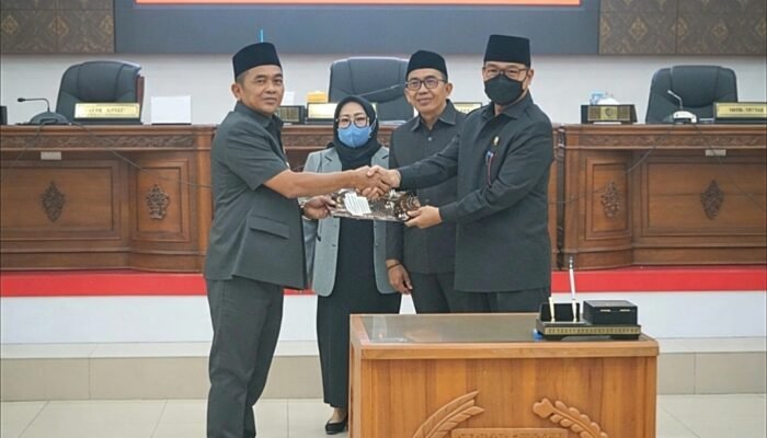 DPRD Barsel dan Pemkab Sepakati Perubahan KUA-PPAS 2026.