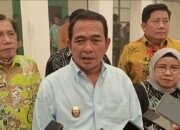 Diselimuti Kabut Asap Tebal, Ratusan Warga Serbu Gerakan Pangan Murah di Barsel